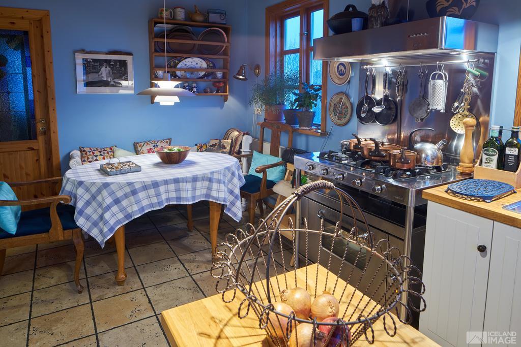 Guesthouse Heba Stokkseyri Екстер'єр фото