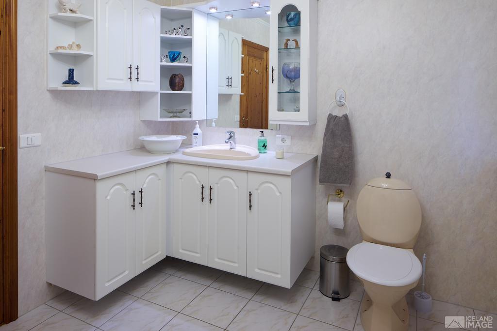 Guesthouse Heba Stokkseyri Екстер'єр фото