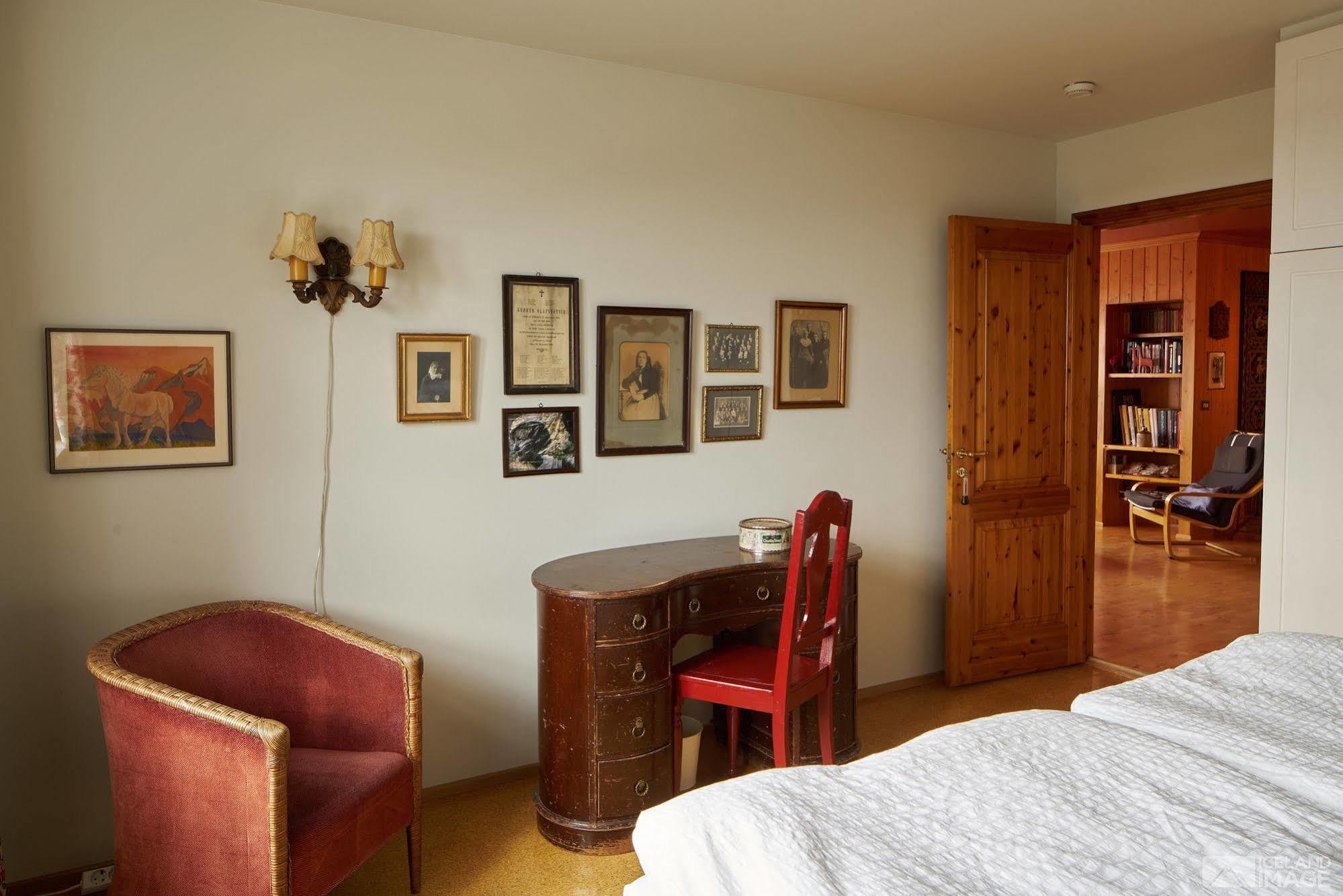 Guesthouse Heba Stokkseyri Екстер'єр фото